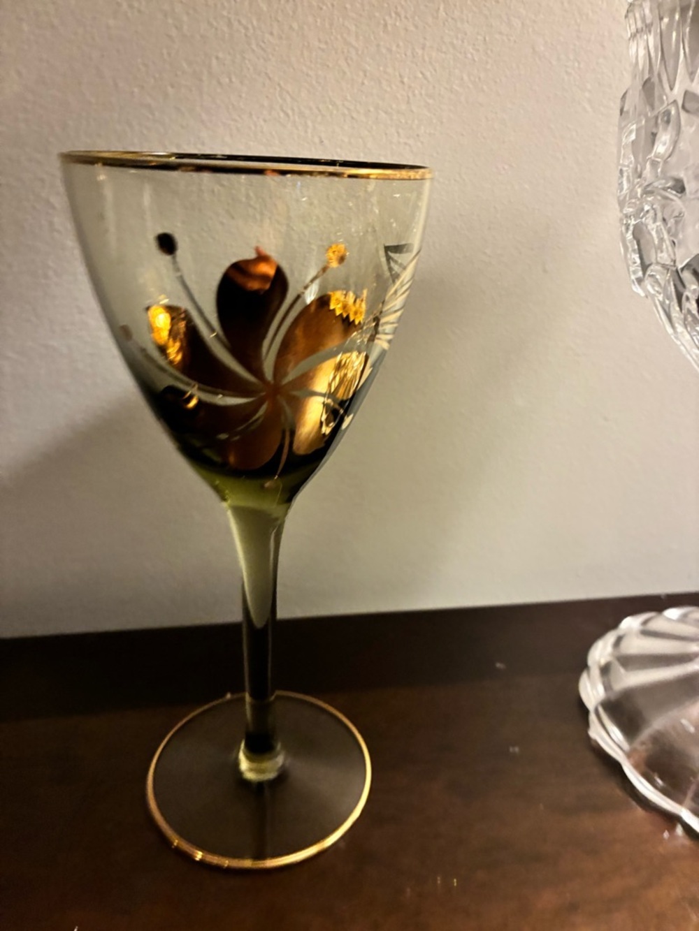 Vintage MCM Romanian Handblown Smoky Glass Decanter with 6 matching stem glasses - Picture 6 of 10
